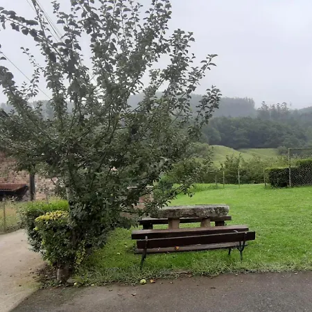 بيت للعطل La Casona De La Herreria Treceño